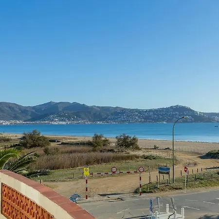V020 - Puerto Primero Empuriabrava