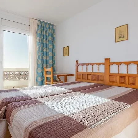 Holiday home V020 - Puerto Primero Empuriabrava