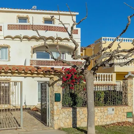 Holiday home V020 - Puerto Primero