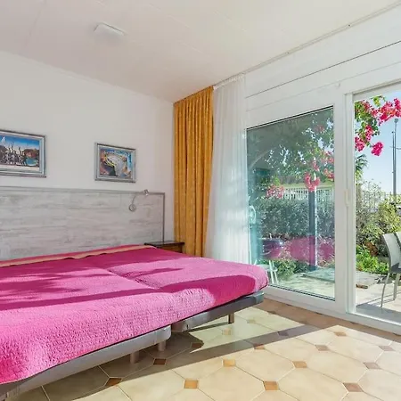 V020 - Puerto Primero Holiday home Empuriabrava