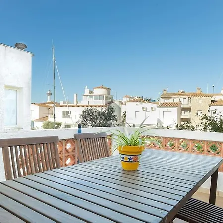 V020 - Puerto Primero Holiday home